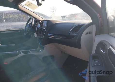 2018 Dodge Grand Caravan Sxt z USA, uszkodzony, nr VIN 2C4RDGCG9JR183984